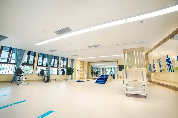 落户深圳需要什么条件2025_哈哈哈GM普通话还可以哦‼️有点惊喜 引擎中国济主球经是全